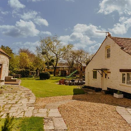 Little England Retreats - Cottage, Yurt And Shepherd Huts Othery 외부 사진